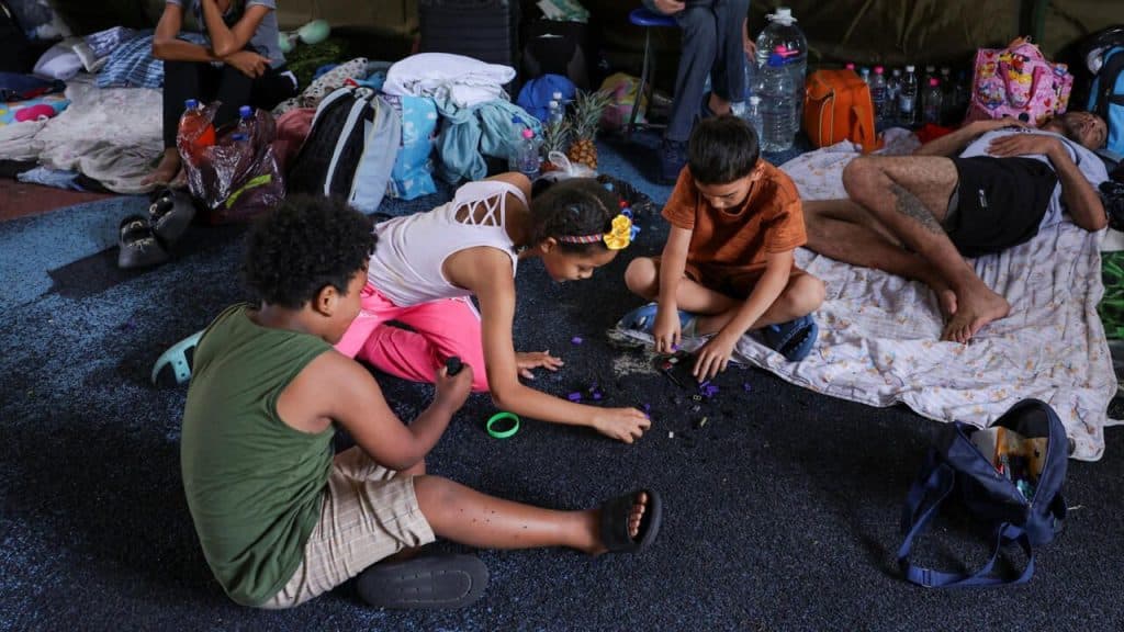 El gobierno bolivariano utiliza el arte para atender a niños en Venezuela tras los sismos