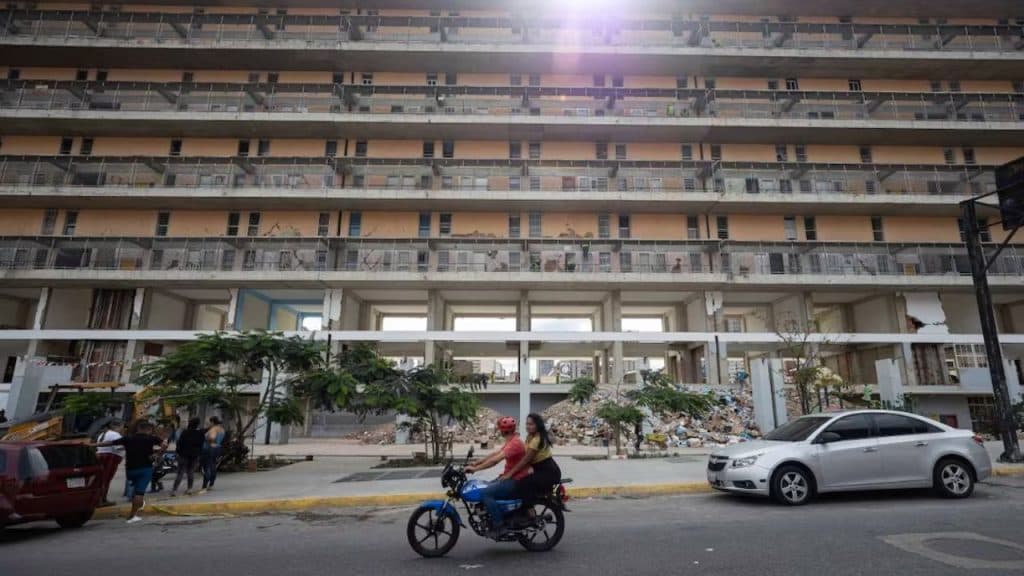 Recuperación eléctrica en La Guaira alcanza el 96% tras los terremotos