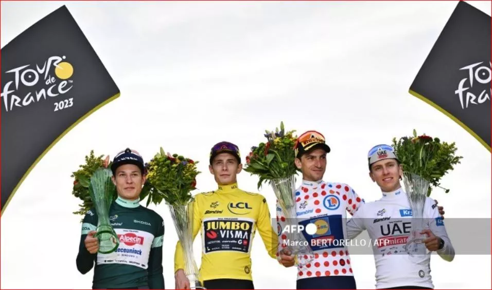 La historia de Jonas Vingegaard, dejó el fútbol para dedicarse al ciclismo y ha ganado dos veces el Tour de Francia