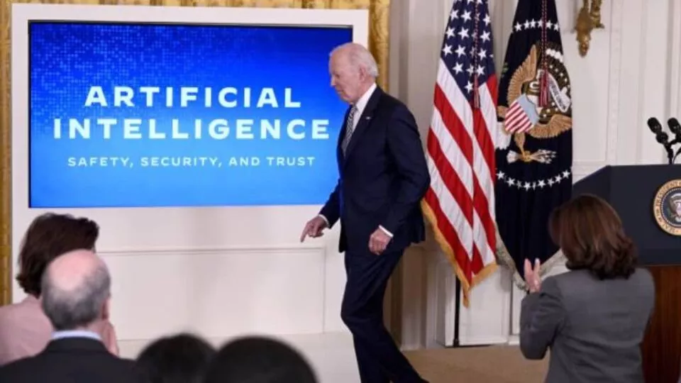 Biden reveló plan para regular la Inteligencia Artificial en EE.UU.