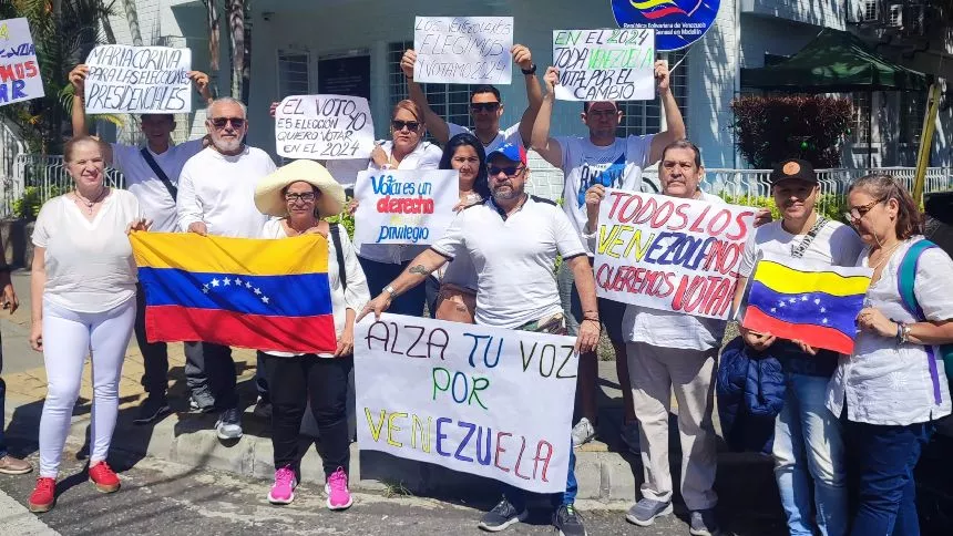 Venezolanos en Medellín: El voto es un derecho, no un privilegio (+VIDEO)