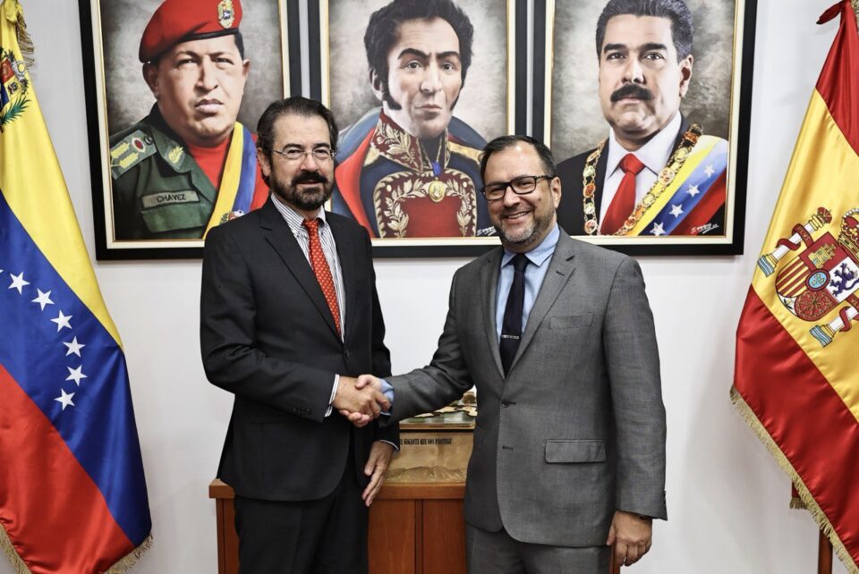 Régimen se reunió con el embajador de España, trataron detención de Rocío San Miguel