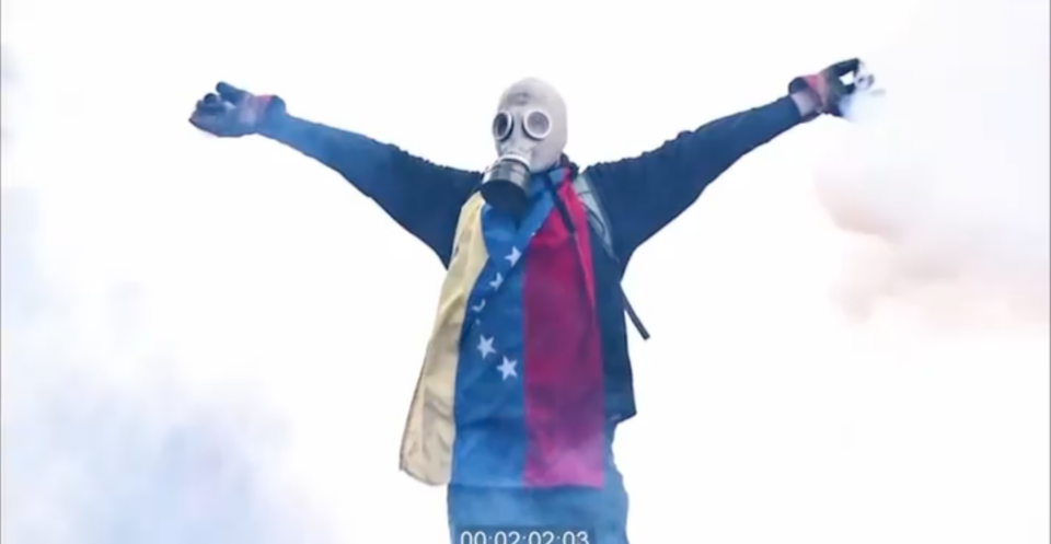 "Combate" el documental que aborda la crisis de Venezuela