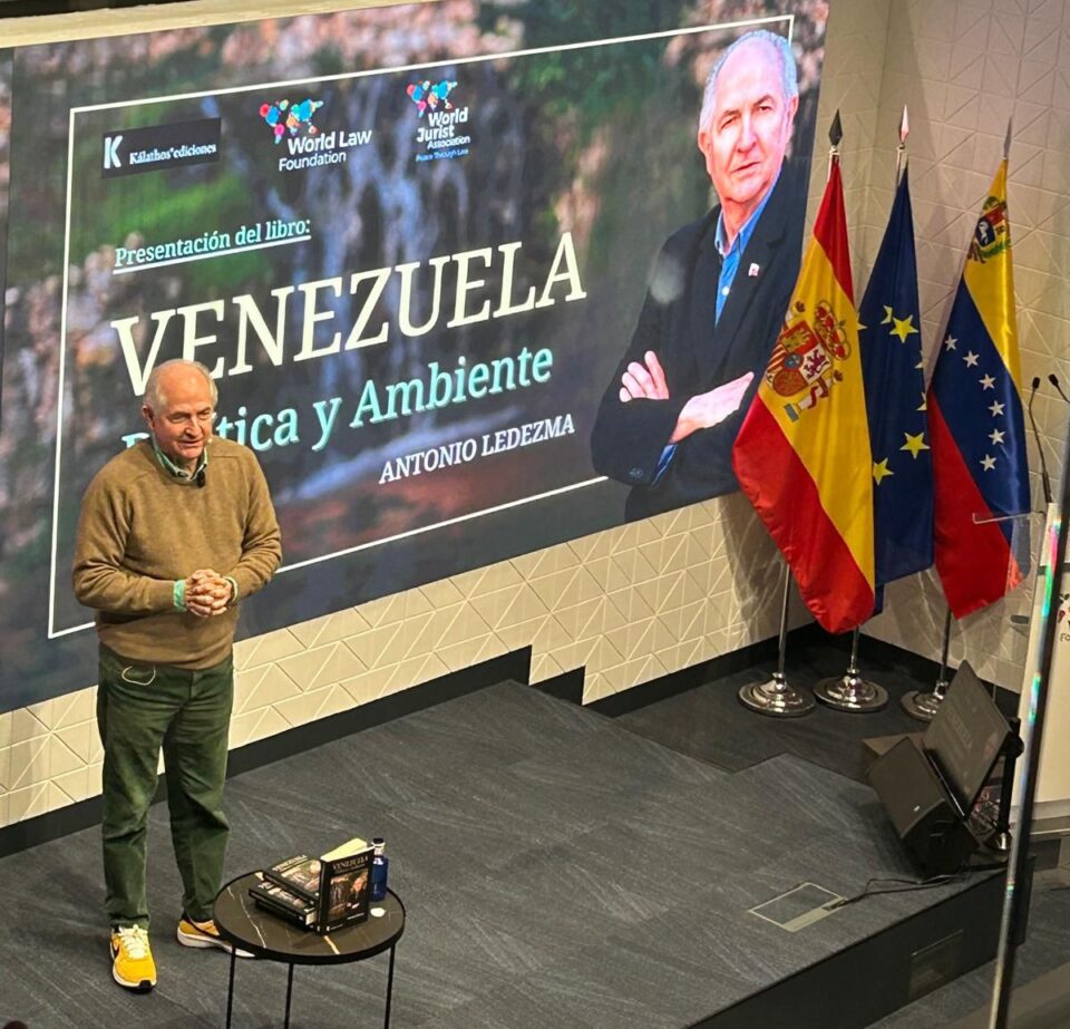 Madrid | Antonio Ledezma presentó su libro "Venezuela, Política y Ambiente"