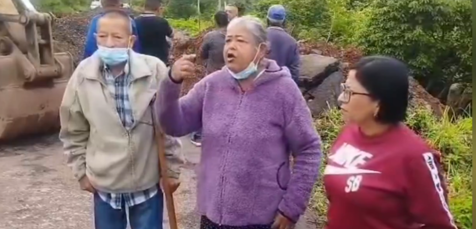 ¡Indignante! Régimen impide paso a pacientes renales en Táchira por bloqueo de vías