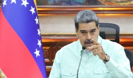 Maduro arremetió contra Álvaro Uribe Vélez por pedir intervención militar en Venezuela