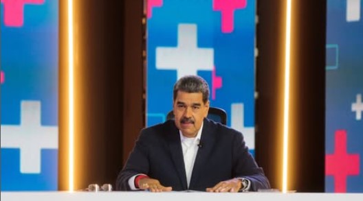 Maduro dice que trabaja "arduamente" para que EE.UU. entregue "sanos y salvos" a venezolanos deportados